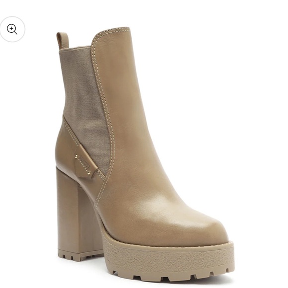 SCHUTZ Shoes - NWT Tan Booties